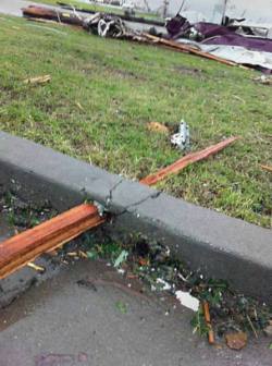 bored-chaos:  zuniig:  The power an EF-5 tornado can do, a piece of wood through cement.  Oklahoma the place where paper beats rock. 