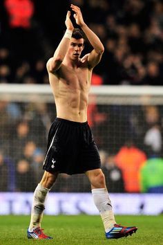 Gareth Bale http://hotmusclejockguys.blogspot.com/2014/06/gareth-bale.html