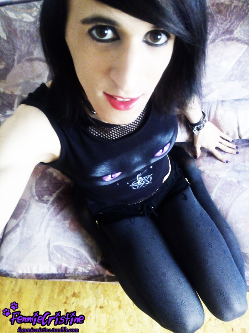 Porn Meow? =^_^= Just a selfie i took today :P photos