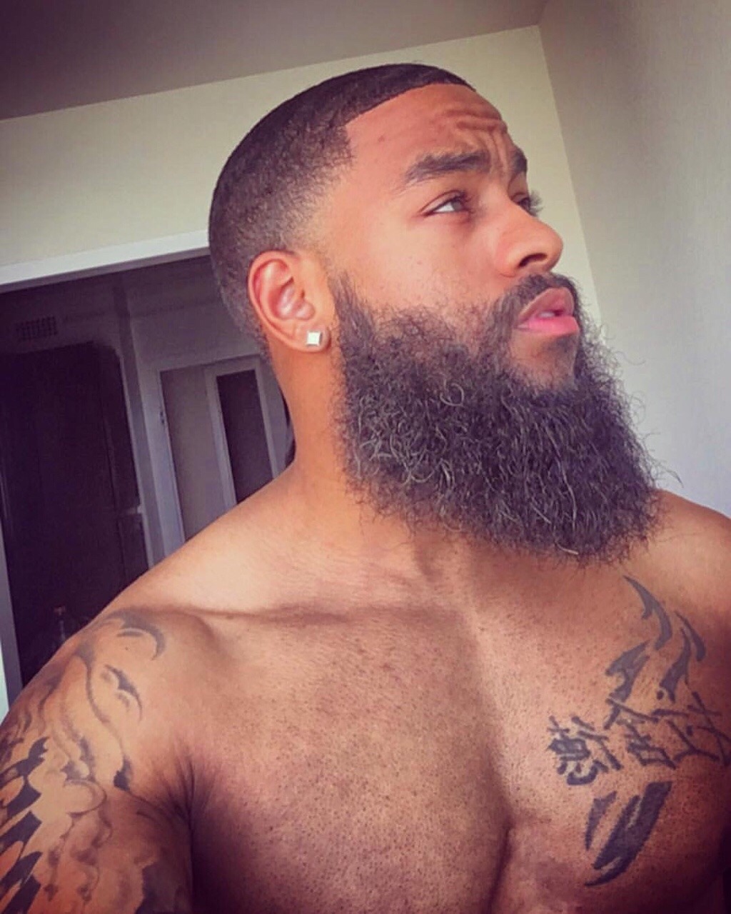 dc-downlow-blog:  Dc-DownLow-Blog🍫