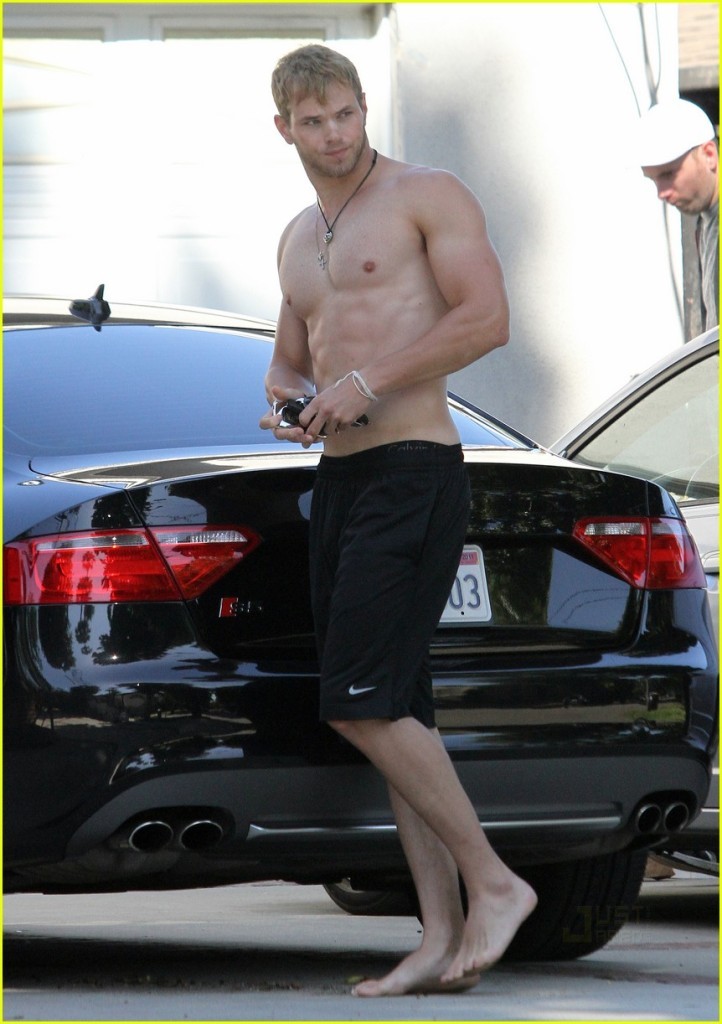 takemetobedandlosemeforever:  Kellan Lutz