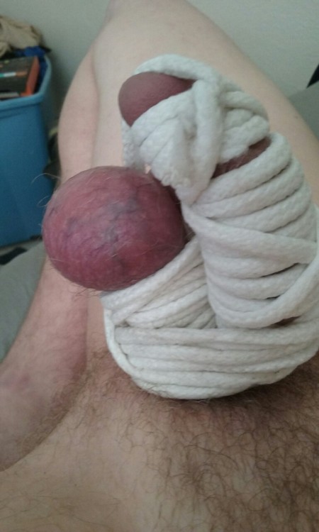 This shows that you can have ropefun even without the help of a dom. Thanks.Boas