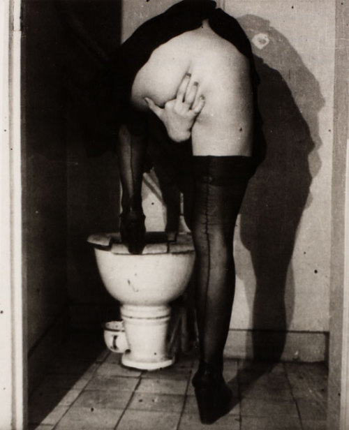 chamanka:  julydogs: Hans Bellmer:  Studies for George Bataille’s Histoire de l’oei 1946-1949 