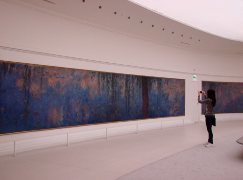People Watching At The Musée De L’Orangerie - 21.10.15