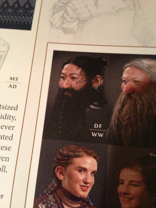 awildellethappears:otaachimow:OMG LOOK A DWARF WOMAN OF COLORFINALLY A CLOSEUP, THANK YOU. :D 
