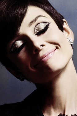  Audrey Hepburn photographed by Douglas Kirkland,