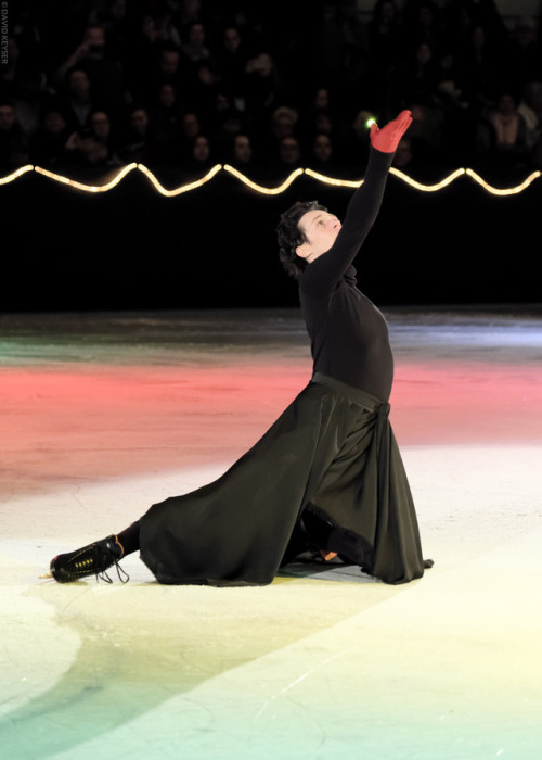 MEGA GALLERY: 3X US national champion, 2X Olympian, and World bronze medalist Johnny Weir reprises h