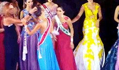 just-for-grins:  The runner-up of Miss Amazonas 2015, Sheislane Hayalla, snatches