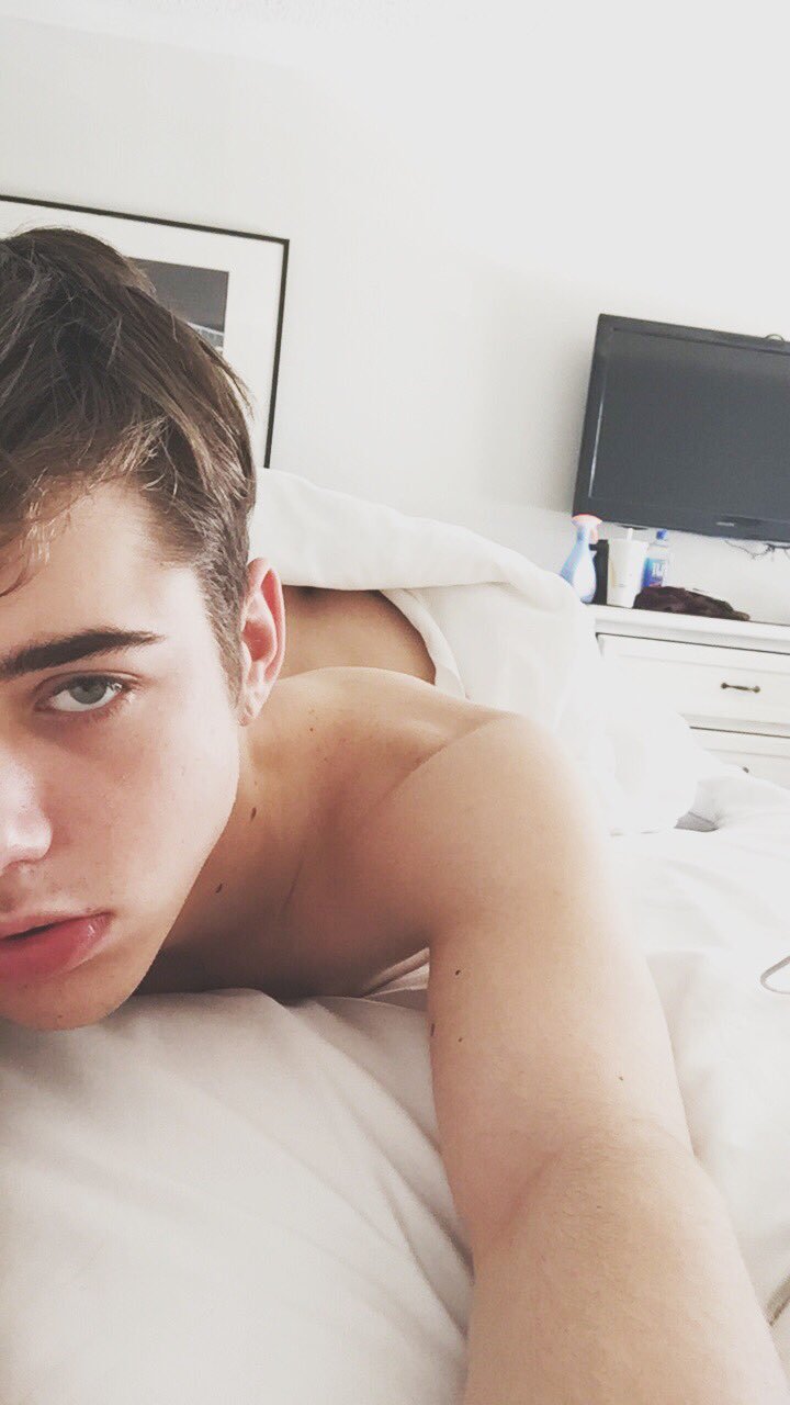 Joey Mills