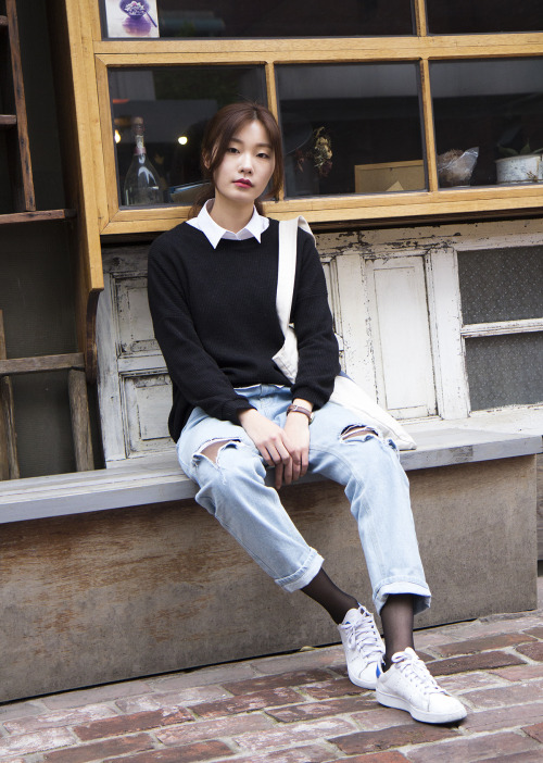 koreanmodel:    KOREANMODEL street-style project featuring Han Ji Min shot by Kim Yong Hyun    