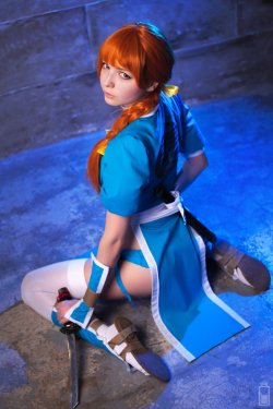 cosplayhotties:  DOA2 Kasumi by Djezzi-Li 