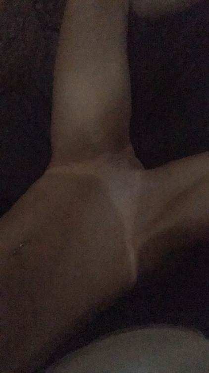 utahrayne222:  Naughty playtime…..😜💦🐈💦🍑🙄always horny!!😳😜