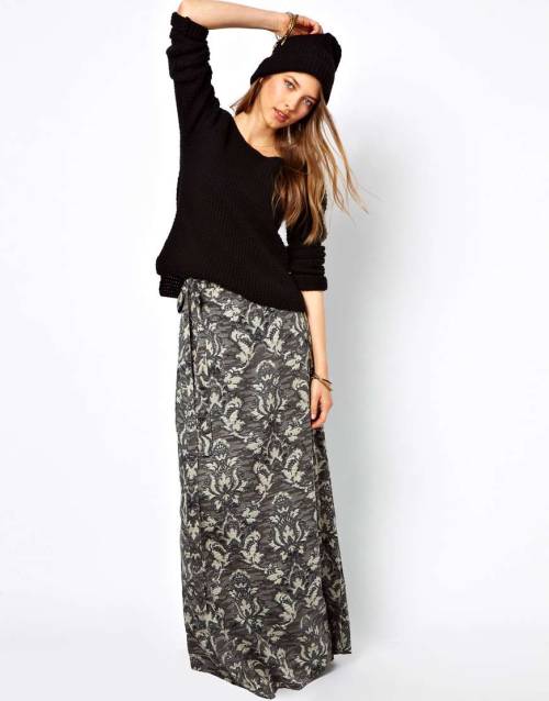 Ganni 70s Wrap Skirt in Tapestry PrintSearch for more Skirts by Ganni on Wantering.