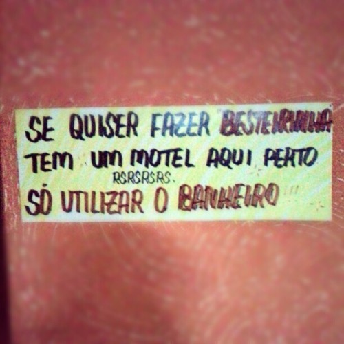 Se liga na placa de boas vindas da Festa ontem hahaha