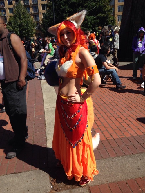 spacekidbreathing-static: Whoops, i forgot to post this: More photos of Kumoricon day 3, Including a
