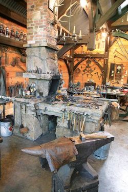 gatsbywise:  doyoulikevintage:  Blacksmith  Craftsmanship - what a wonderful space - 