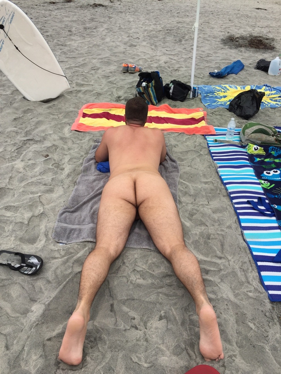 proteincubcakes:  Nude beach fun. San Diego, CA.
