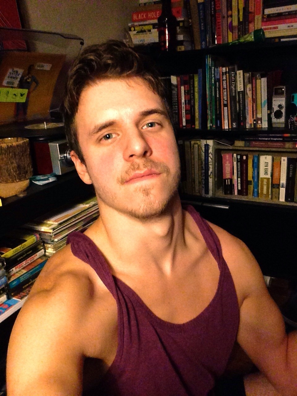 onceuponahenny:  sixth-impact:  I feel kinda cute 2nite  daddy