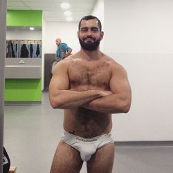 Follow my two hairy men blogs:http://sambrcln.tumblr.comhttp://hairysex.tumblr.com