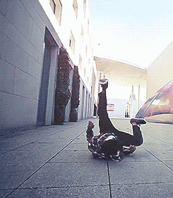 bboysbgirls:  via http://bbybgrl.com/1M3pR3J