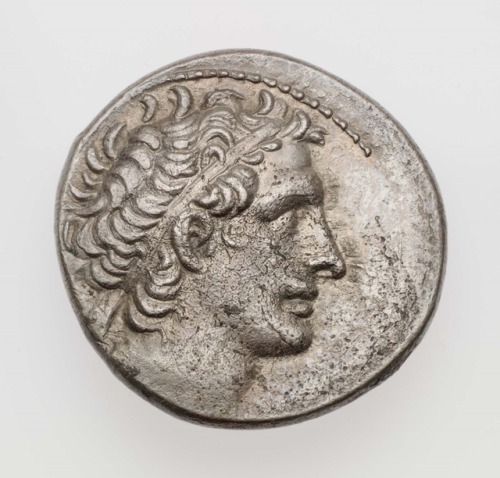 Tetradrachm of Kingdom of Egypt with head of Ptolemy I Soter (obverse) and eagle (reverse), struck u