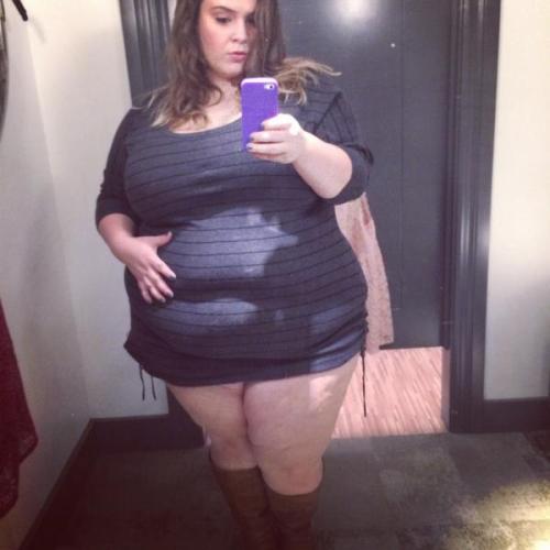 waistbandwarriors:Sexy, adorable Big Cutie Britt.