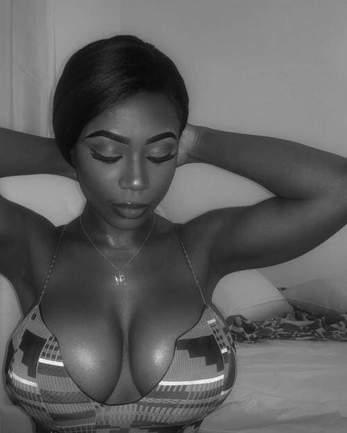 uchemba:  BREATH  Truly magnificent beauty!! porn pictures