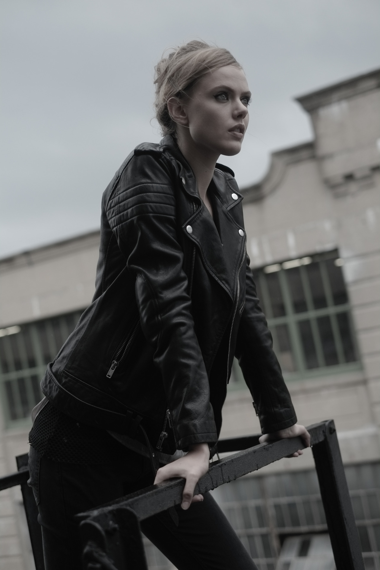blkdnm:  A PORTRAIT OF FRIDA GUSTAVSSON PHOTOGRAPHED BY JOHAN, BEHIND THE SCENE IN