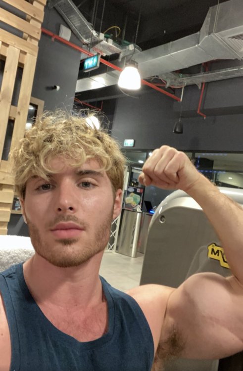 Men's Armpits