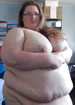 megalargessbbwhottie:  Wanna fuck a large