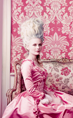 tooyoungtoreign: Kirsten Dunst as Marie Antoinette,