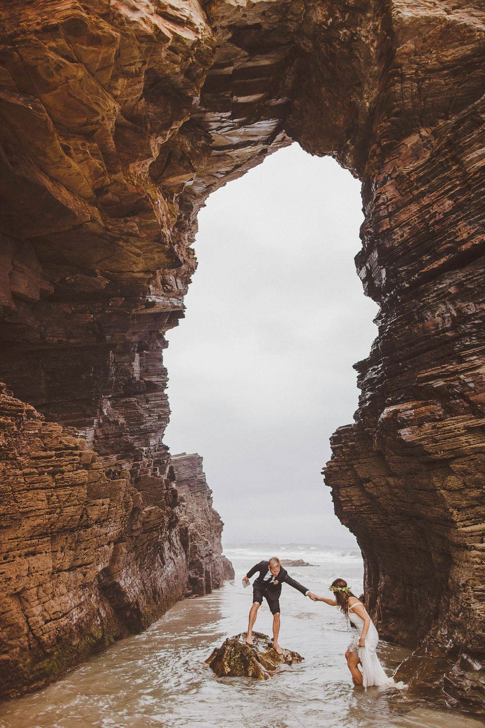 bobbycaputo:    23 Wedding Portraits in Unforgettable Landscapes Around the World