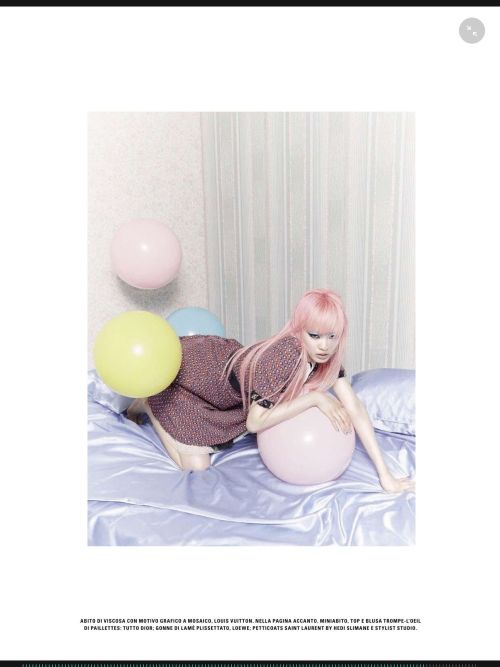 voguehawaiinei:  junobs:  fernanda ly photographed by mario sorrenti for vogue italia june 2015  YAAAAS