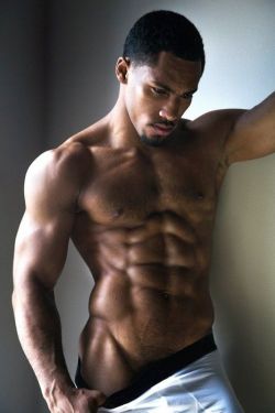 blkinwhite:  superfine blk stud 100