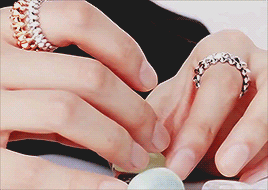 boopyeolie:  EXO-L revival ♡ week 10 -&gt; favorite feature/body part of your bias ↪ baekhyun’s hands