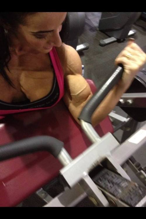 fightingboots:  Ria Ward 