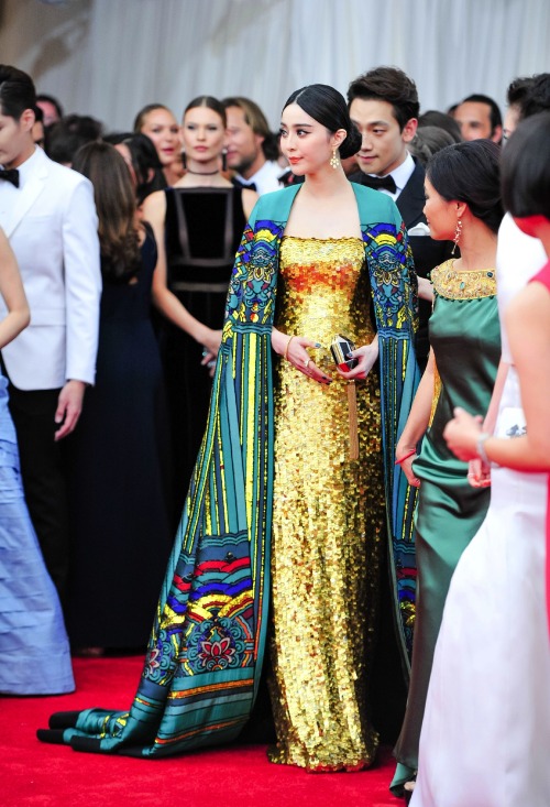 FAN BINGBING wearing CHRISTOPHER BU at the CHINA: THROUGH THE LOOKING GLASS COSTUME INSTITUTE GALA