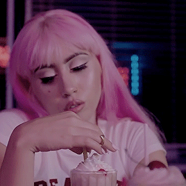 jupiterfly:  I’d much rather be alone
