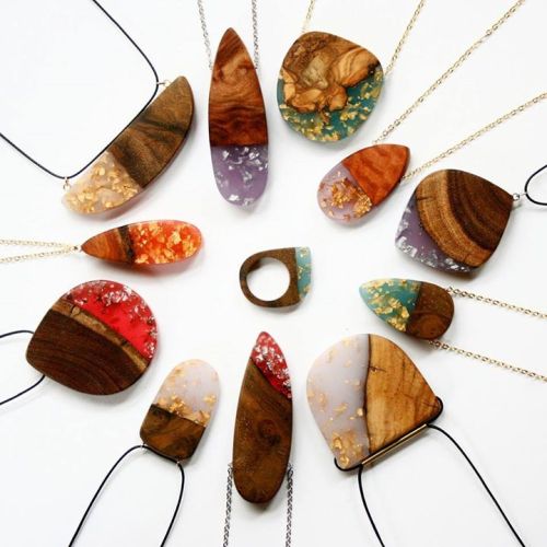 sosuperawesome:  Wood and resin -including glow in the dark- jewelry by BoldB on Etsy 