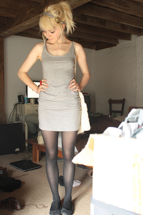 pantyhose-magazine: fashionforyourlegs.blogspot.com/#pantyhose