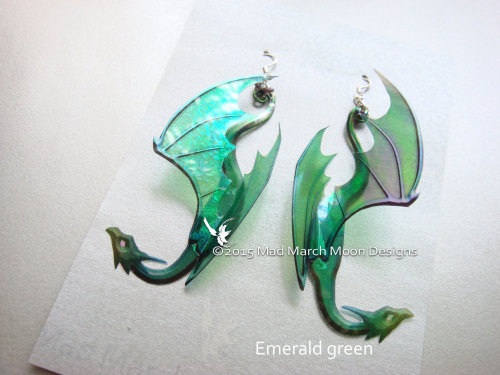 sosuperawesome:Iridescent dragon earrings, ear cuffs, hair clips, hair sticks and necklaces by MadMa