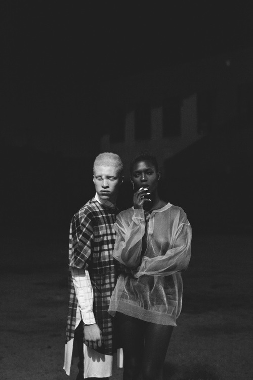 passaxpassa: Jodie Smith &amp; Shaun Ross by Naomi Shon source | more on tumblr Jodie Smith &