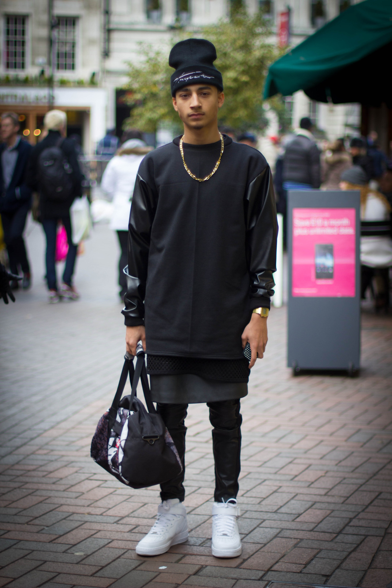 blvcktrillogy:  365strangers:   Day 50 - April 29th 2012 Name: Karim Answer: Big