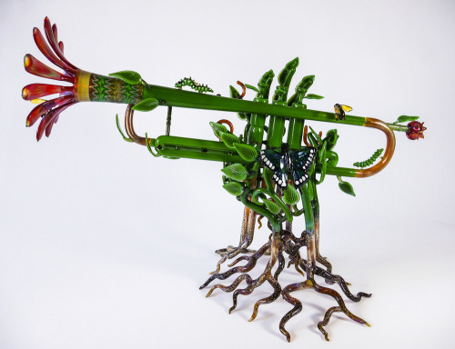 roll0ne:    Etai Rahmil x Phil Siegel  ‘summer trumpet’   They keep on coming…