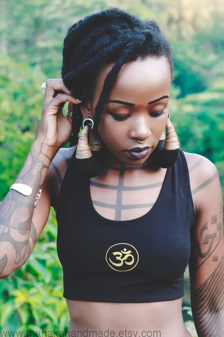 manakahandmade:  I am a fragile and sensitive being… I would like to take care
