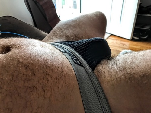 bubbabear-and-daddycubby:Just home from the gym.. had to take a pic of Daddy Cubby in all this sweat