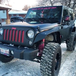 outsider-21:  jeepbeef:@pretty_pink_jk #JeepHer