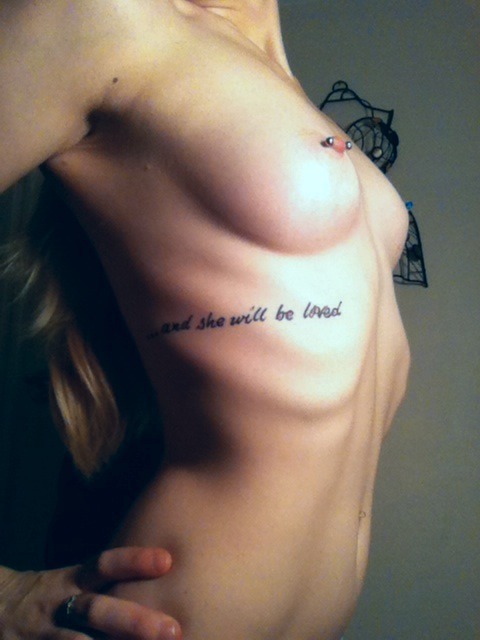 bongrips-piercednips:  handsssalloverr:body happy for now   -kayla