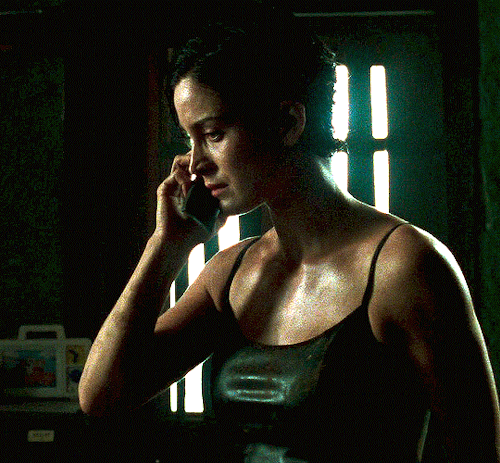 THE MATRIX (1999) Dir. The Wachowskis