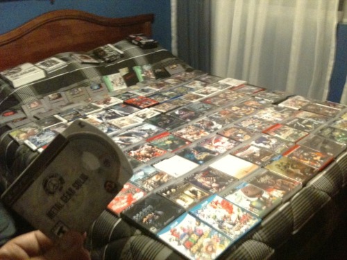 wiretappingisacrime:  notsofriendlyelemeandor:  wiretappingisacrime:  Babe the bed’s waiting for us.  Like anybody’s going to get into a bed that has Sonic 06 in it.  I FUCKED UP. 